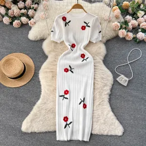 Elegant Rose Embroidered Knitted Dress