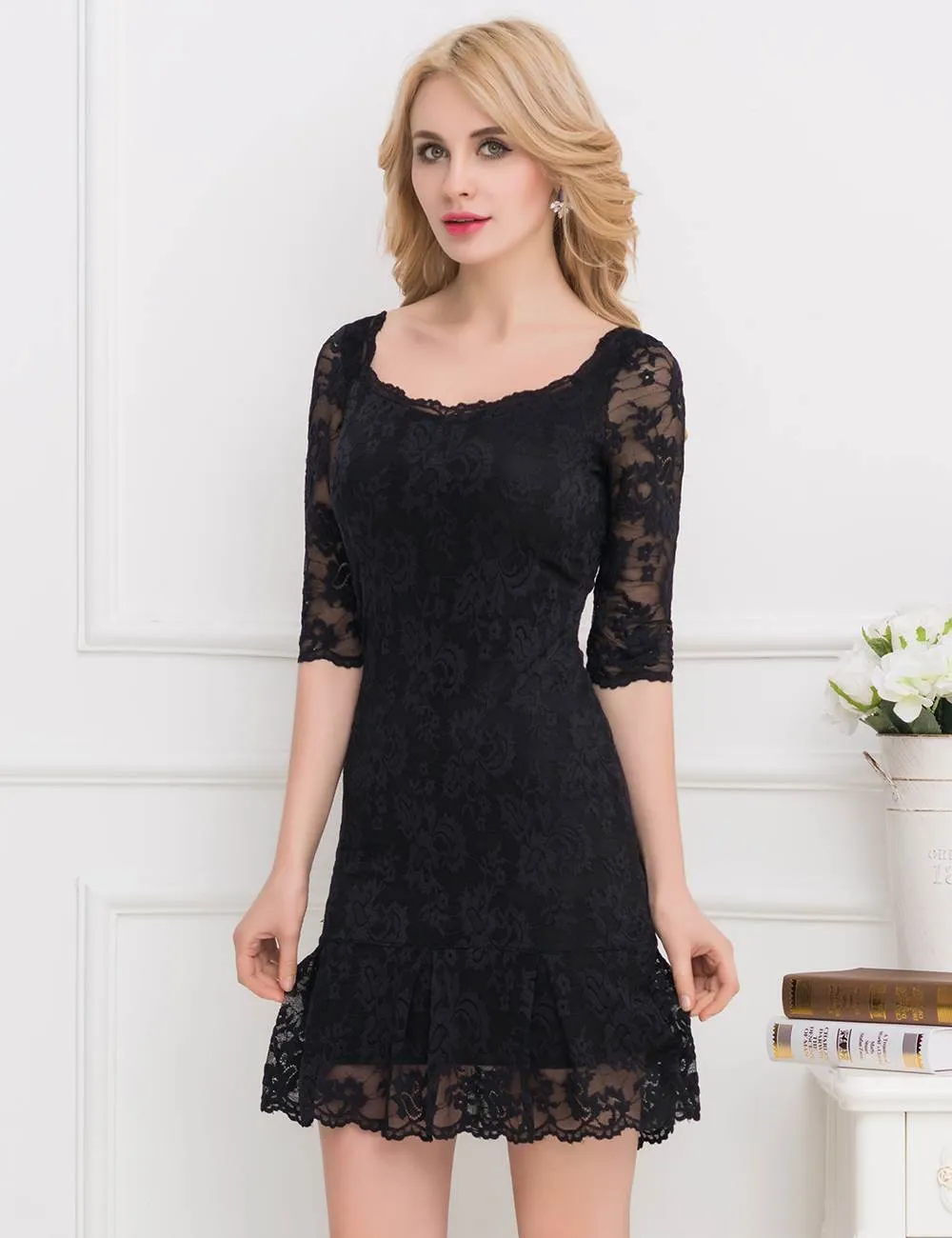 Farawlaya Short Sleeve Round Neck Lace Bodycon Dress