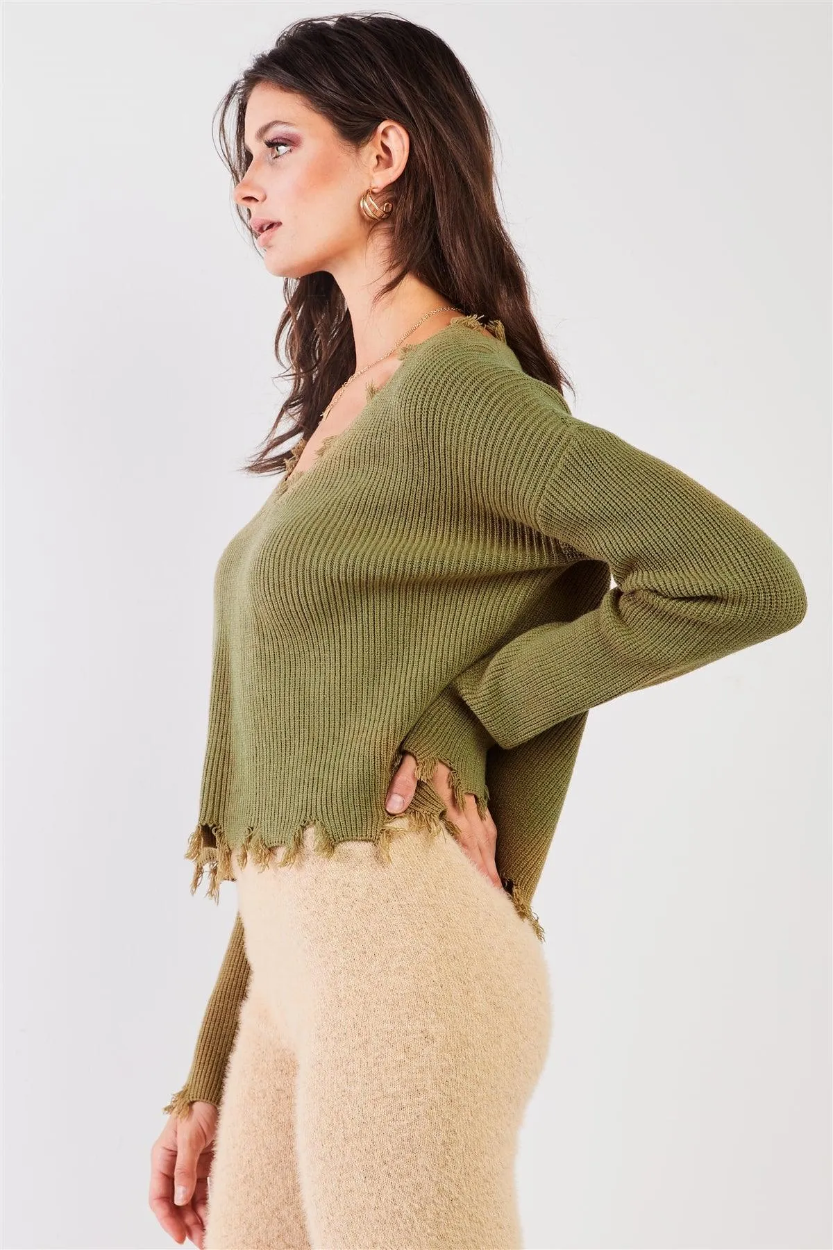 Fern Green Knit Drop Shoulder Long Sleeve V-Neck Distressed Fringe Hem Crop Sweater /3-2-1