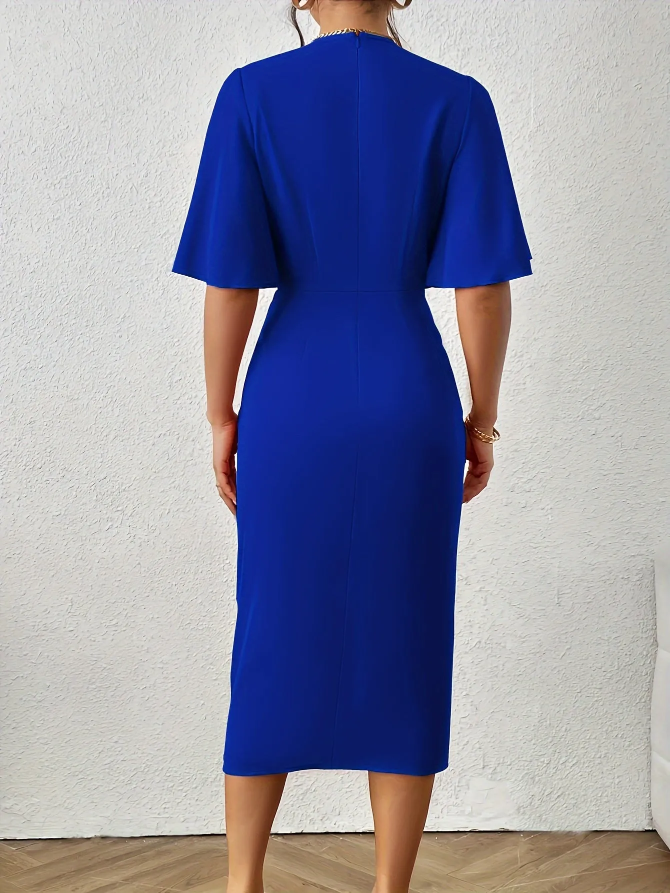 Flare Sleeve V-Neck Dress, Elegant Solid Slim Ruched Knee-Length Dress, Women's Apparel