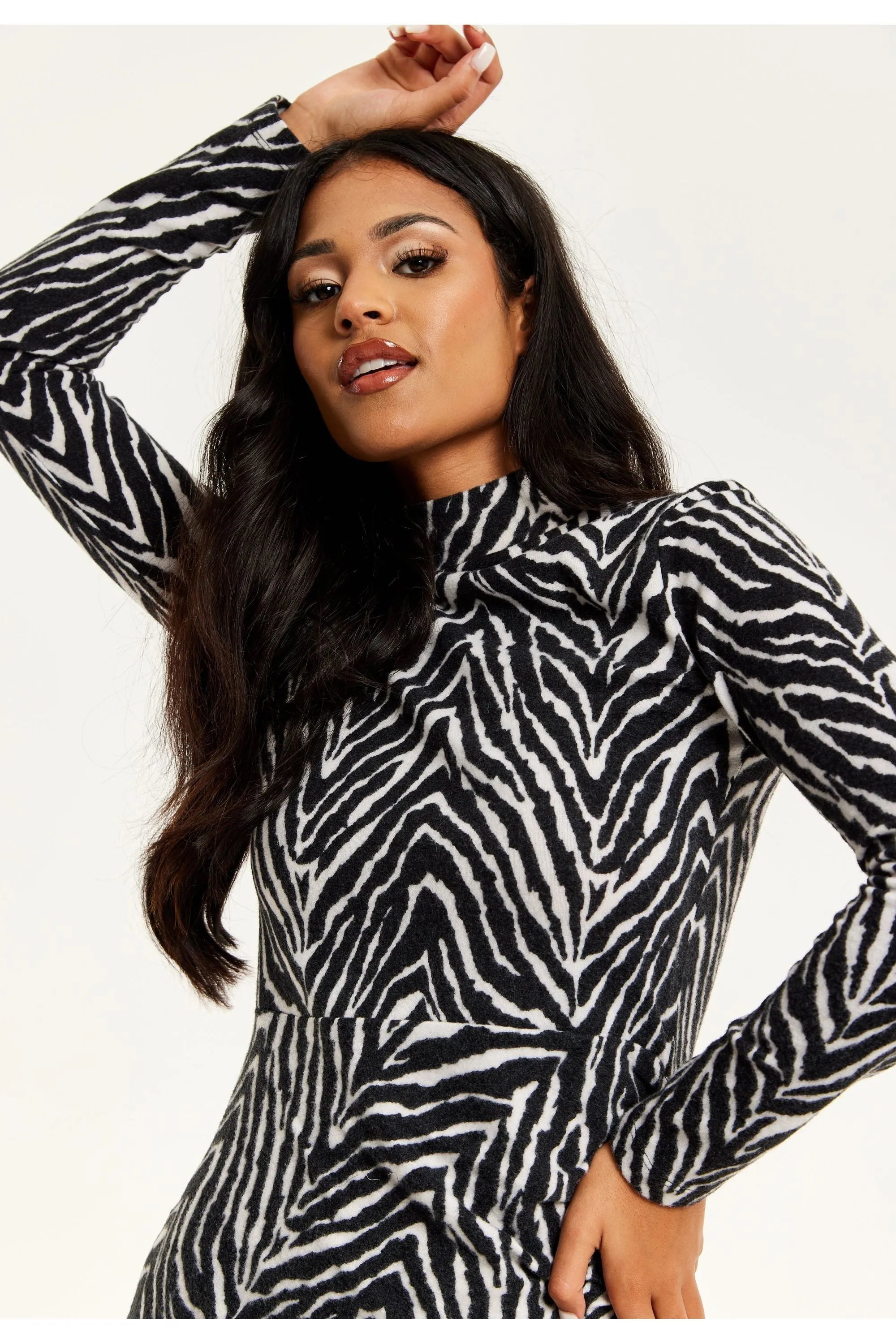 Liquorish Brushed Knit Mono Zebra Print Midi Dress With Front Slit