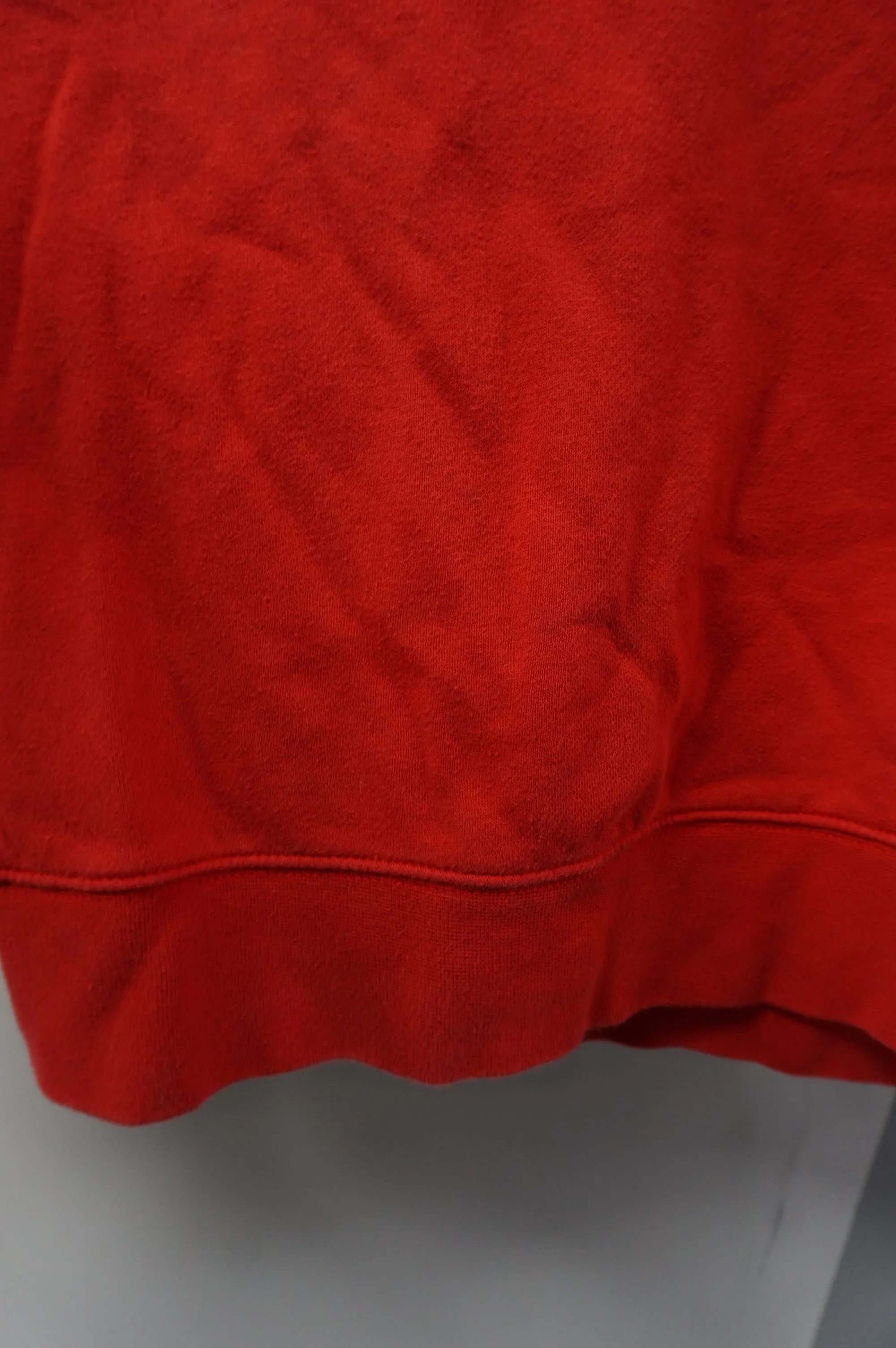 (M) Essential Red Nike Crewneck