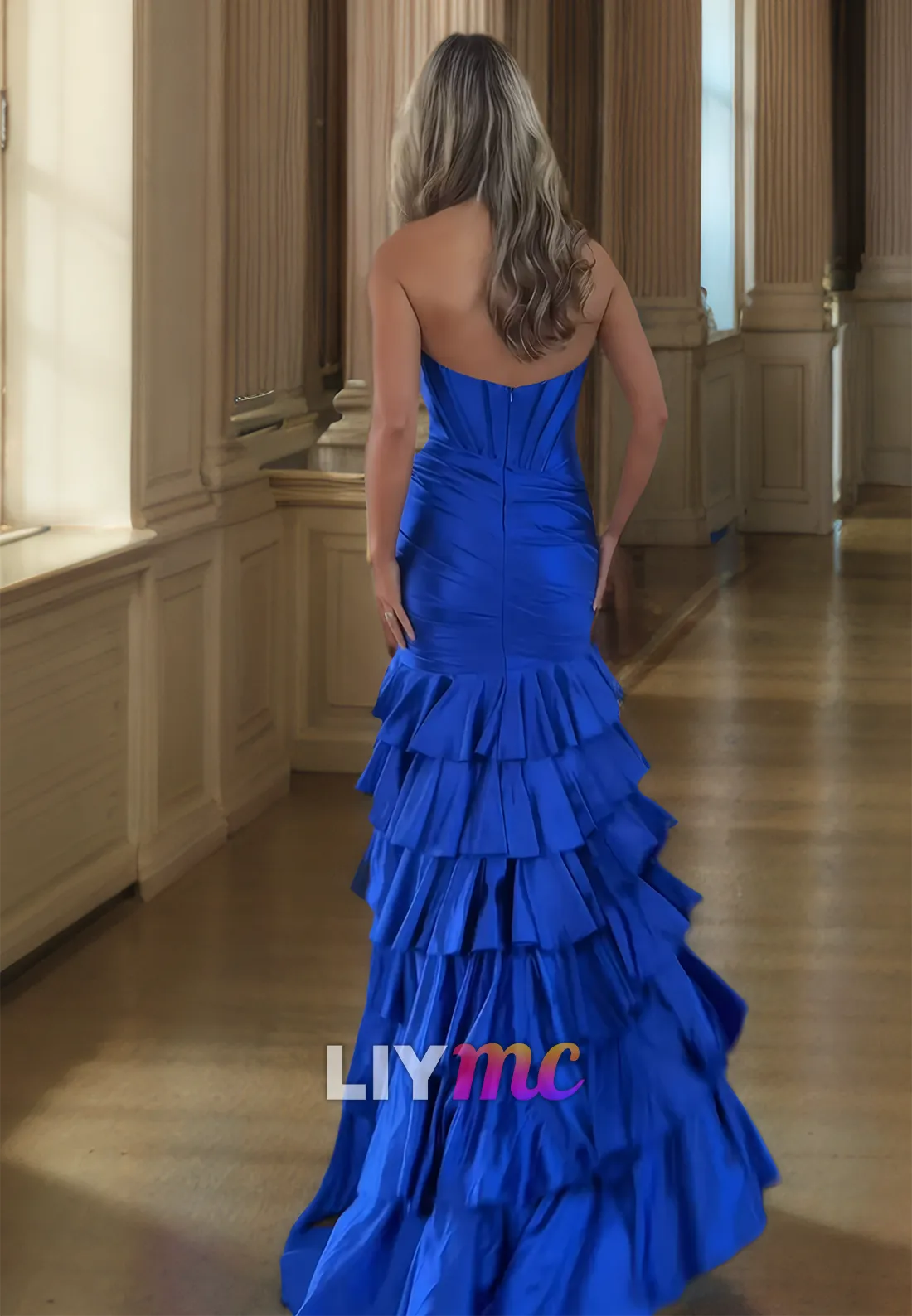 Sweetheart Sleeveless Tiered Bodycon Mermaid Prom Dress