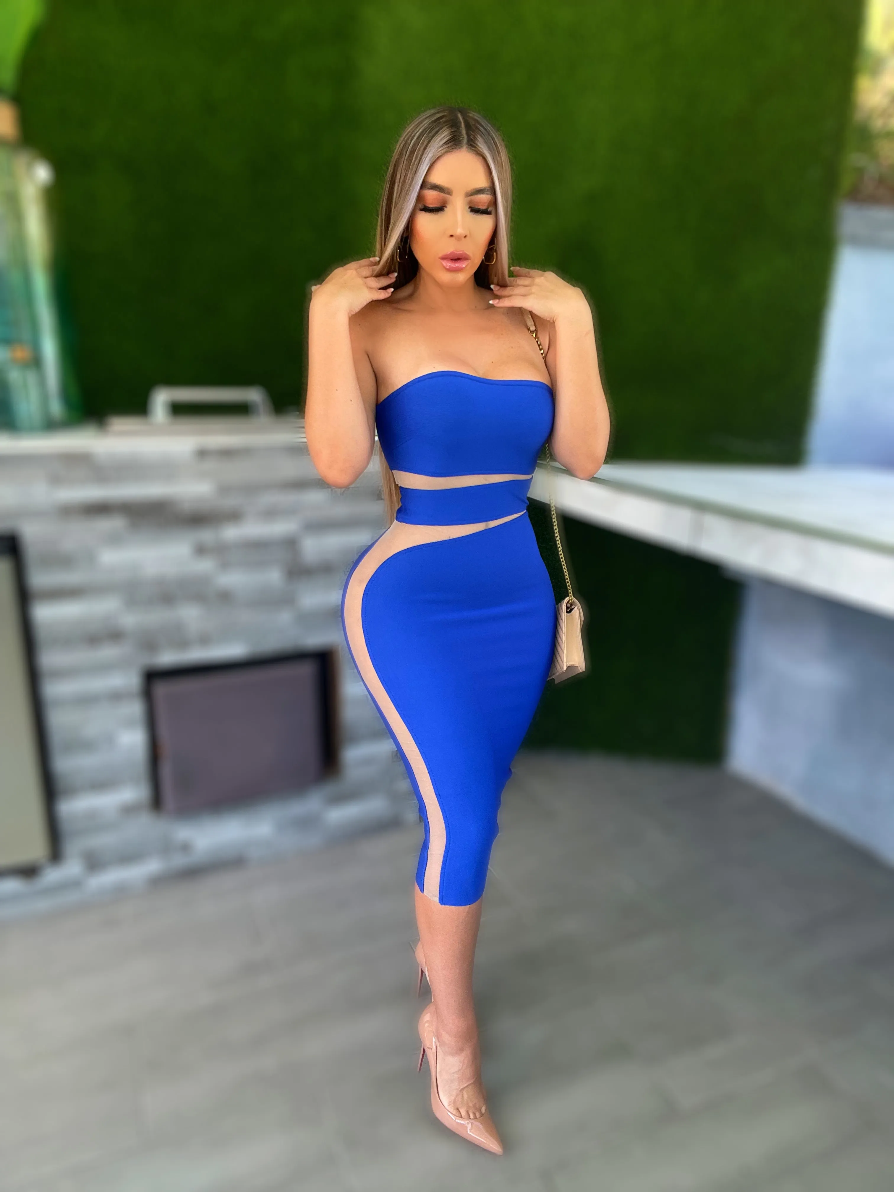 Zion Bodycon Midi Dress (Blue)